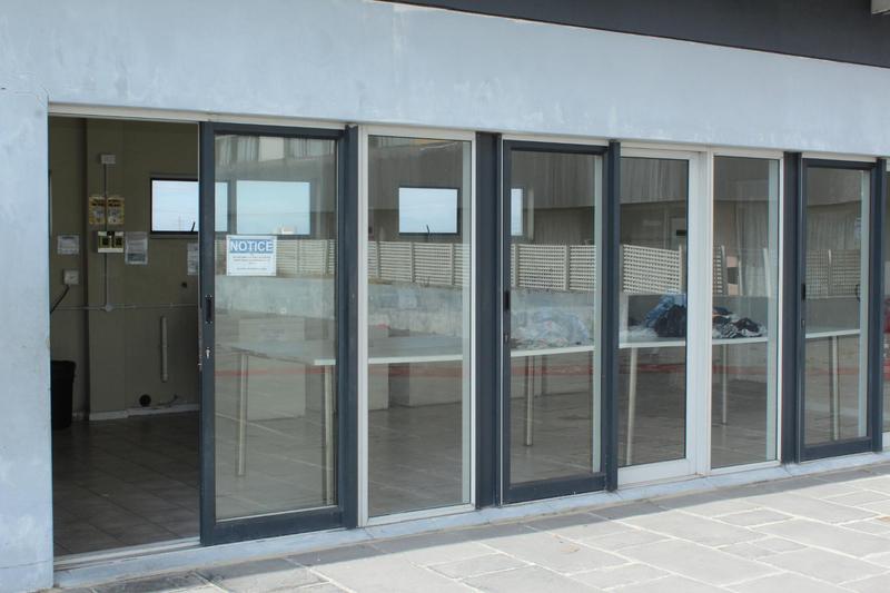 1 Bedroom Property for Sale in Goodwood Central Western Cape